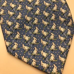 Ski Bunnies Vineyard Vines Blue silk tie EUC